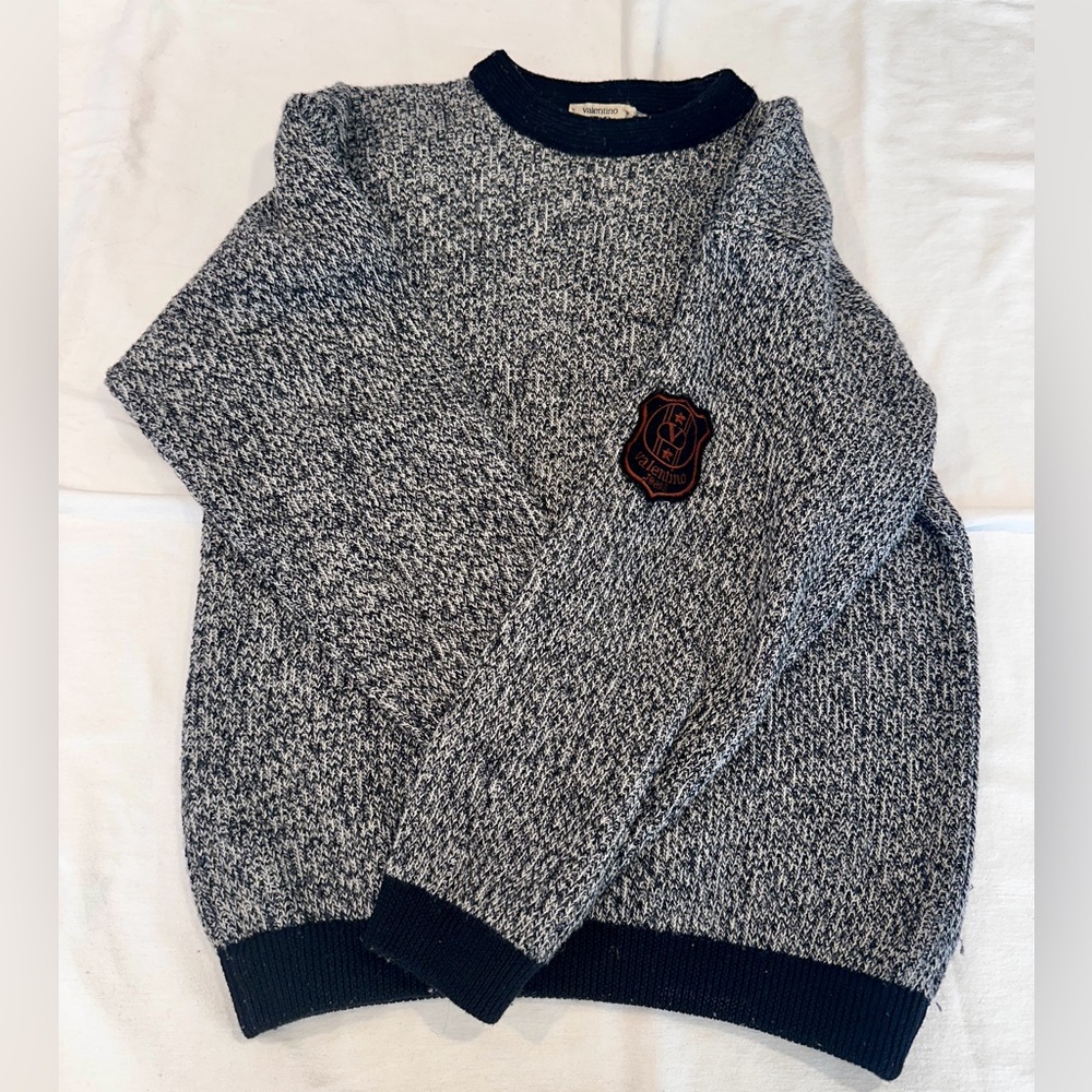 Vintage 80s 90s Valentino Jeans Men's Gray and Black Sweater